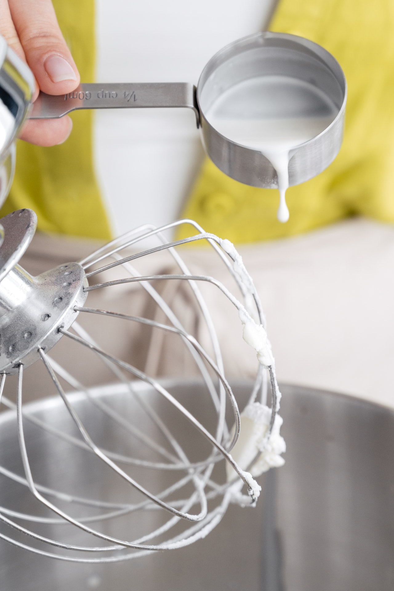 Featured image for “Best Stand Mixer for Your Home-based Baking Business”